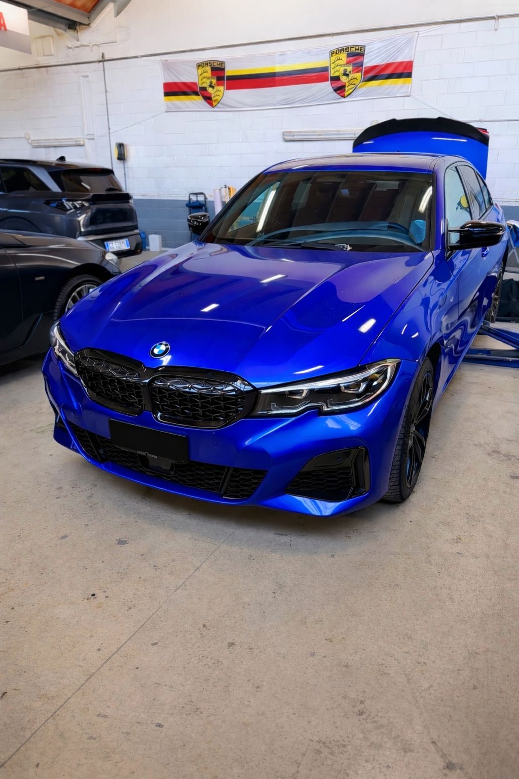 BMW M340i blu in officina Giama Car